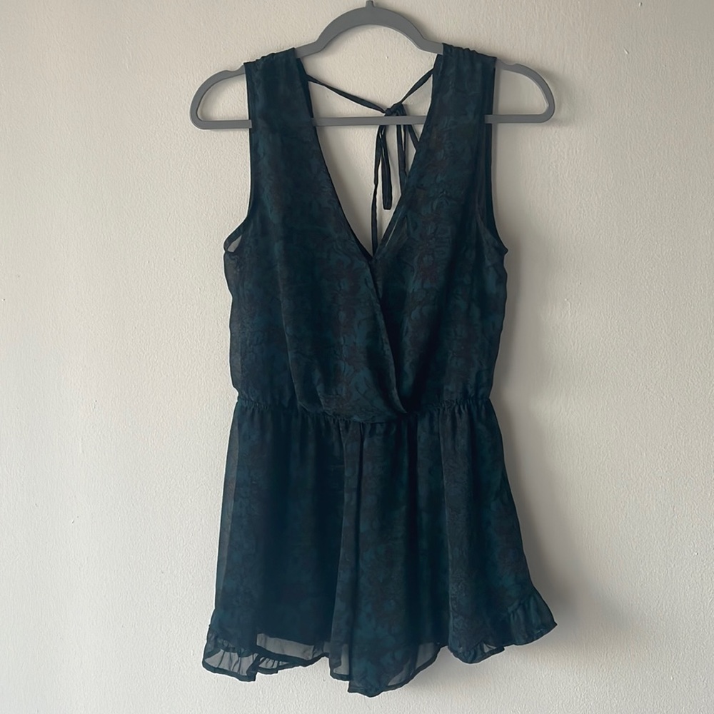 ASTR The Label Blue Black Floral Lined Romper S